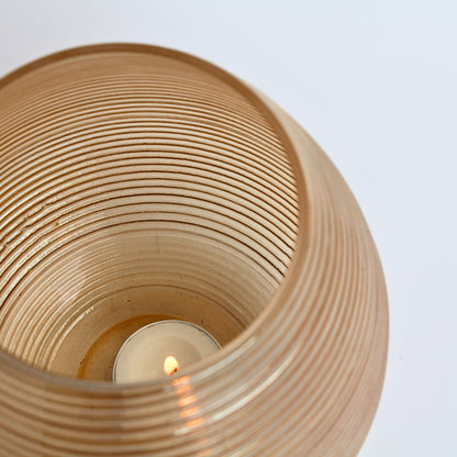 Lustre Vase